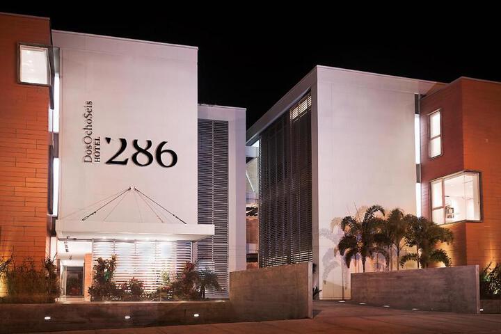 Hotel 286