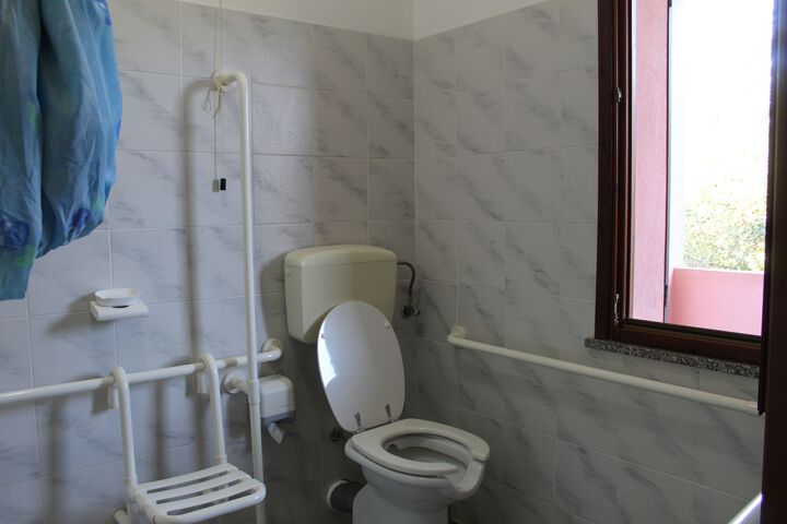 Room 3 of 18
