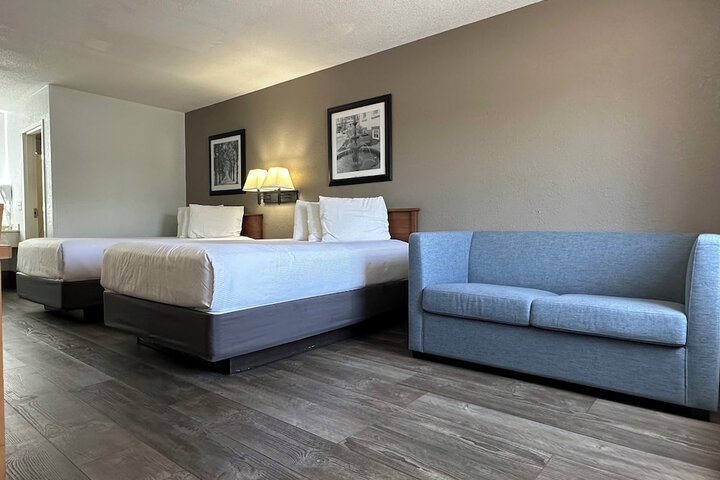 Deluxe 2 Double Beds (9 of 24)