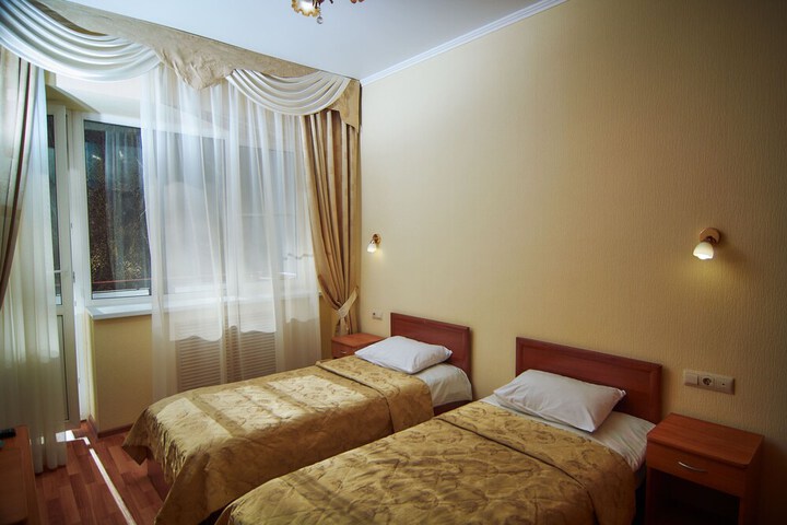 Room 21 of 115