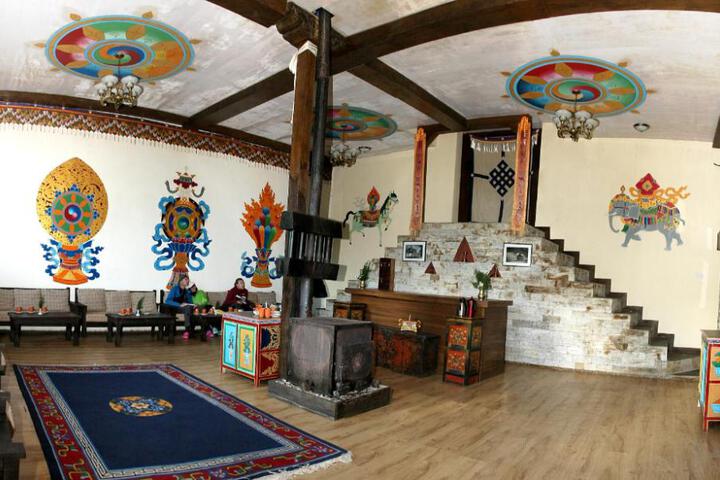 Image of Mountain Lodges of Nepal - Kongde