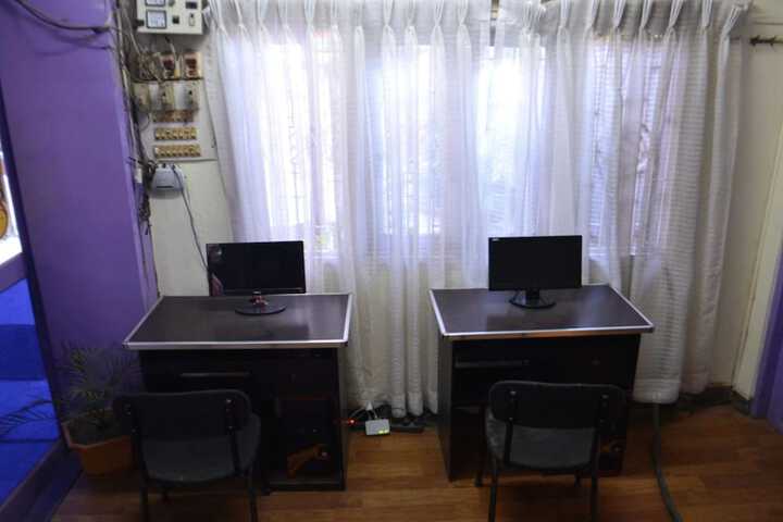 Business Center 45 of 48