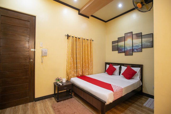 Room 7 of 14