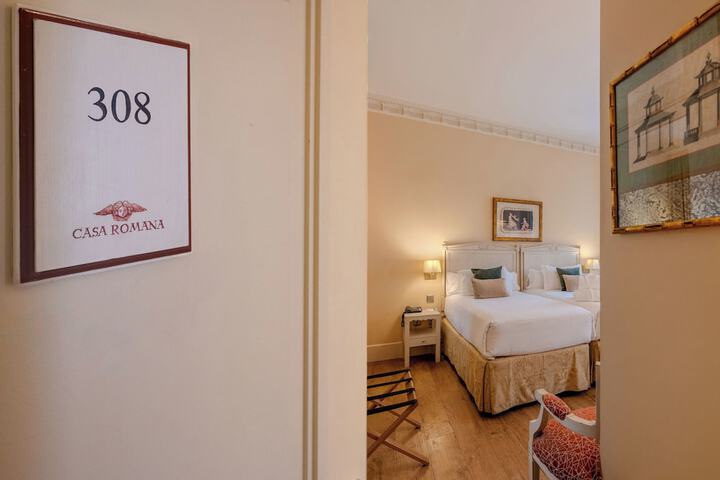Room 31 of 62