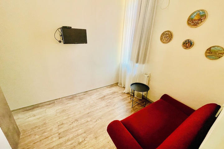 Room 77 of 146