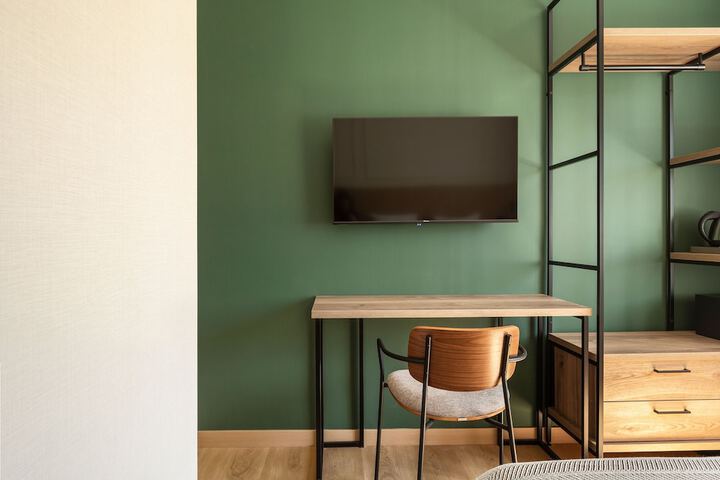 Room 12 of 43