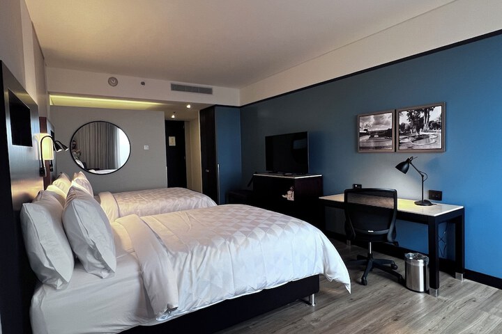 Room 22 of 137