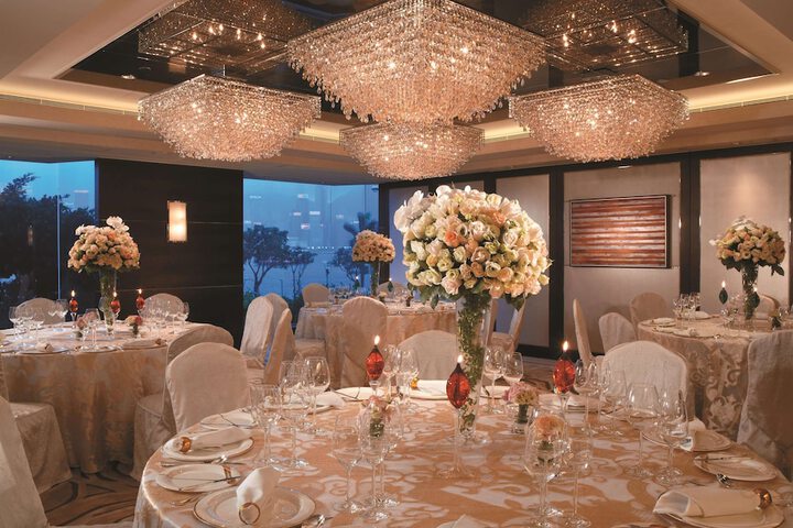 Ballroom/Hall 91 of 103