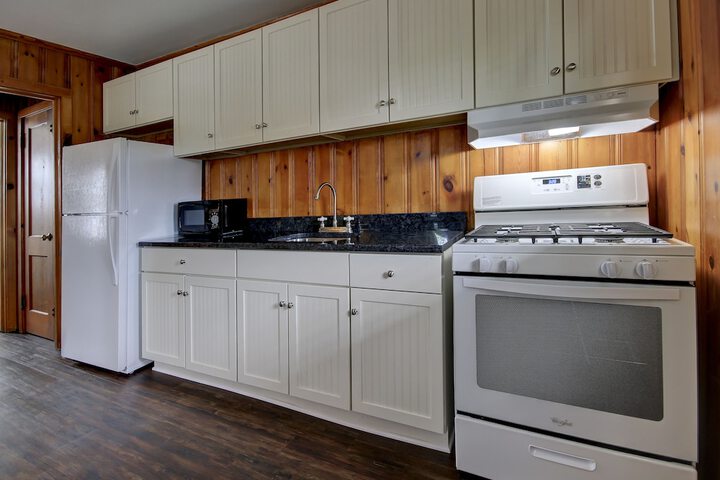 Standard 2 Queen Beds City View No Balcony (44 of 51)