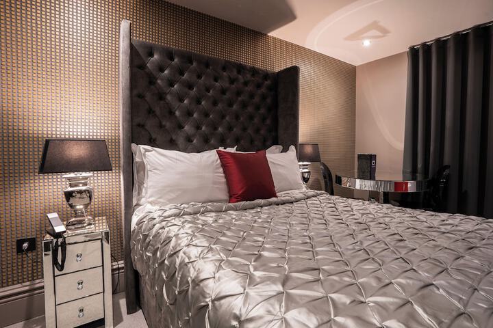 Room 35 of 75