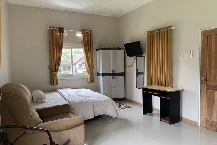 Room 10 of 58