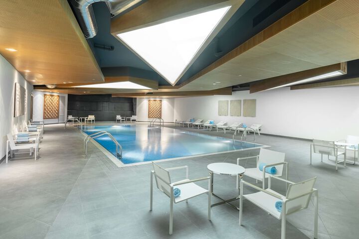 Pool 61 of 128