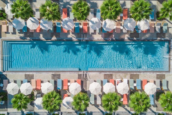 Pool 54 of 130