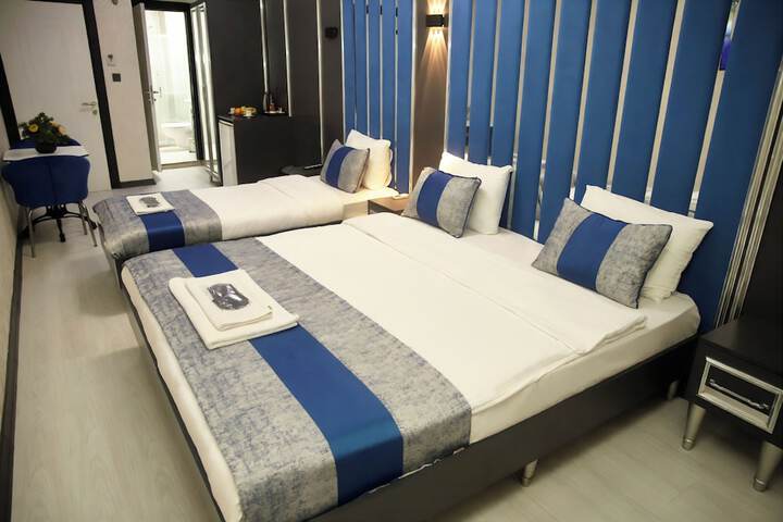 Room 34 of 58