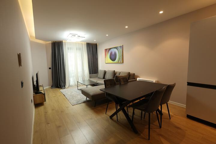 Room 25 of 136
