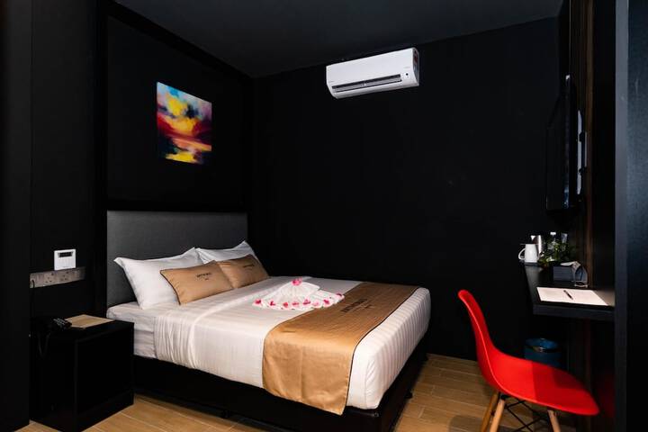 Room 31 of 73