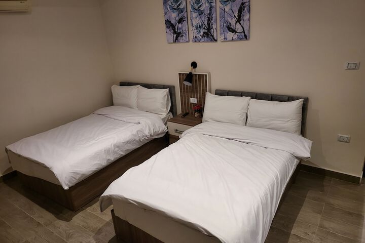 Room 18 of 55