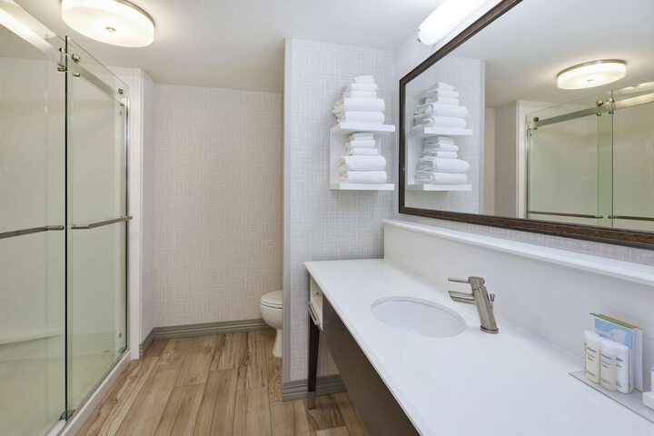 Bathroom shower