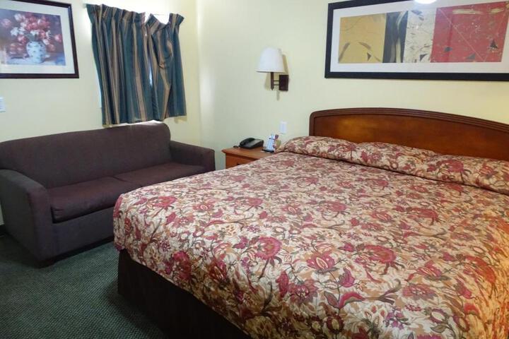 Standard Double Room 2 Queen Beds (3 of 27)