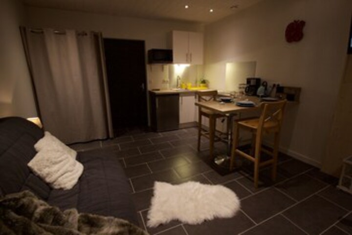 Room 38 of 63