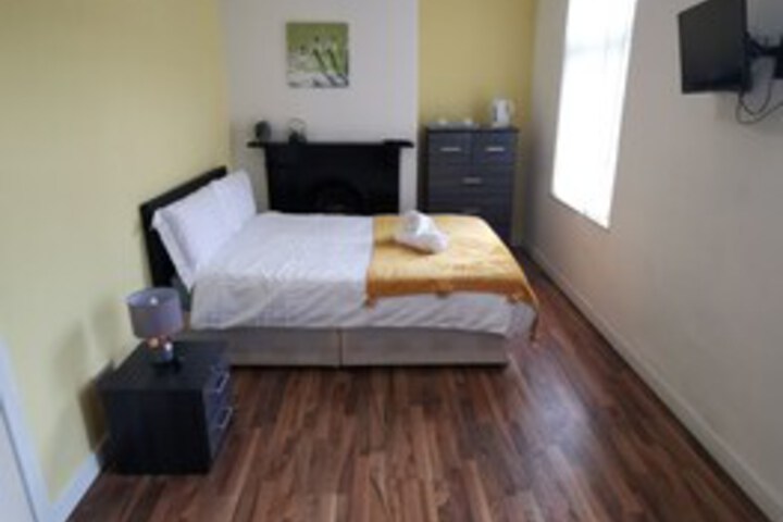 Room 12 of 35