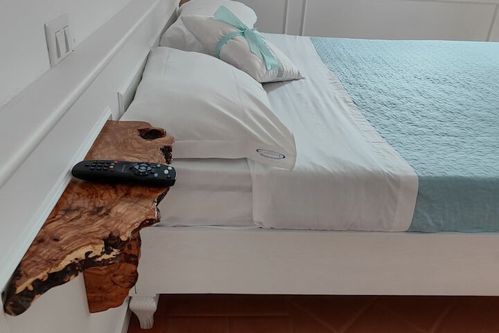 Room 14 of 34