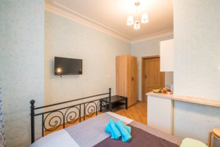 Room 48 of 51