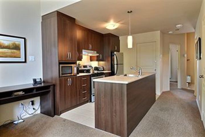 Room 14 of 22