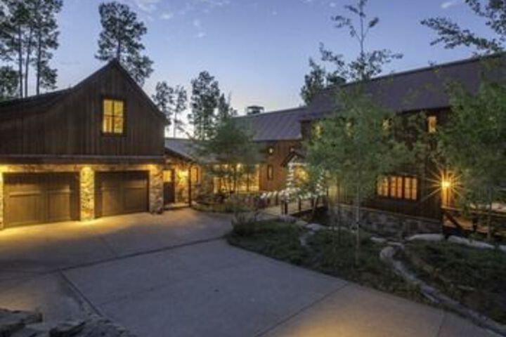Photo of Canyon View Retreat by RedAwning