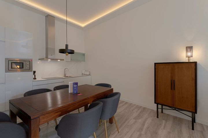 Room 36 of 82