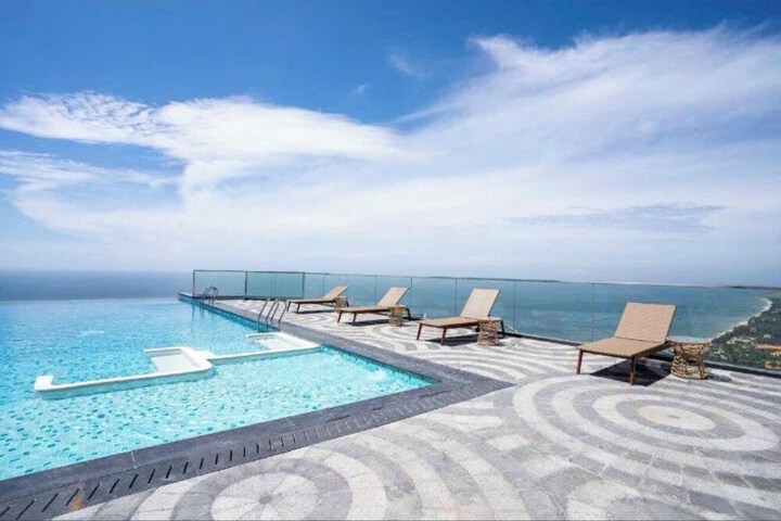 Pool 59 of 89