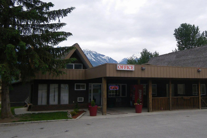 Photo 17