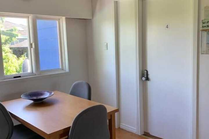 Room 15 of 17
