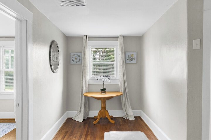 Room 29 of 42