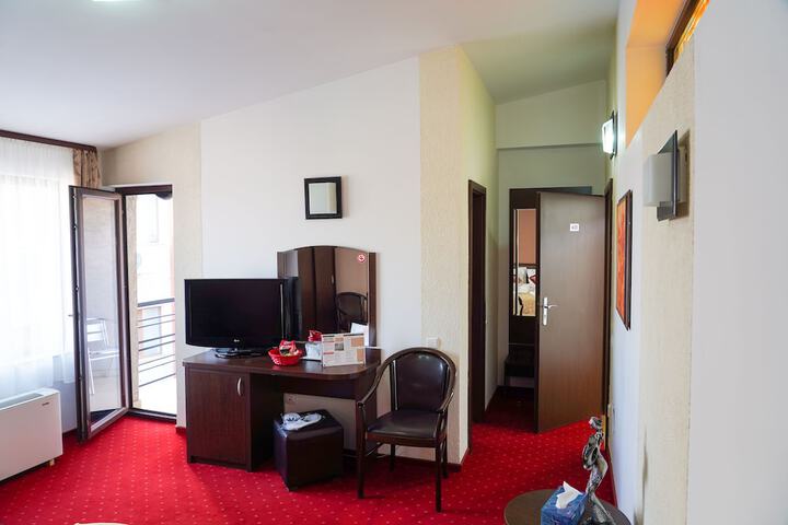 Room 15 of 46