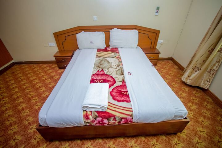 Room 16 of 72