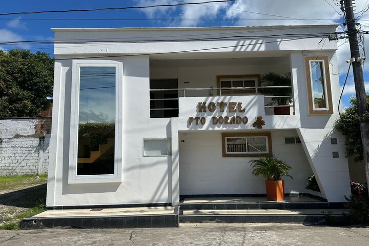 HOTEL PUERTO DORADO