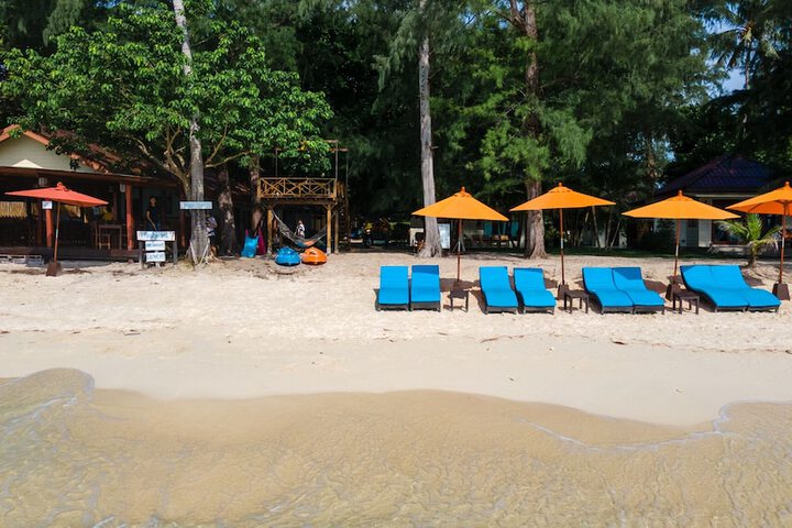 Beach 159 of 200