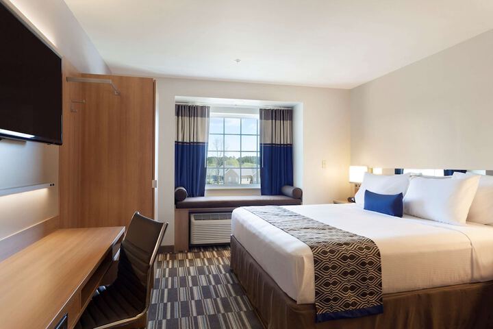 1 King Bed Studio Suite (1 of 6)