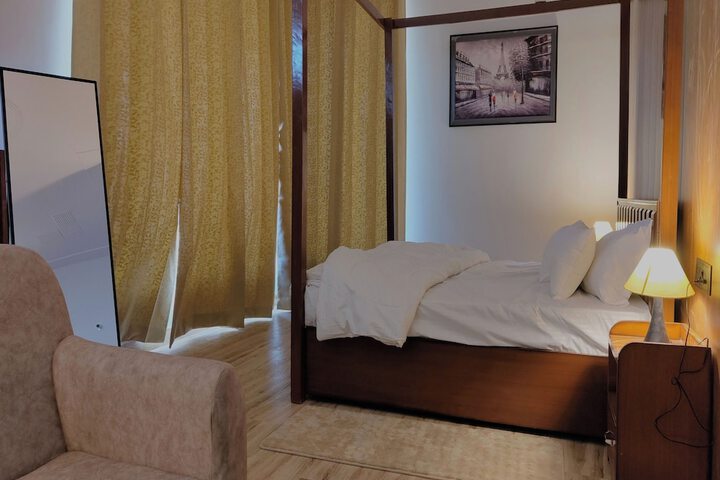 Room 25 of 45