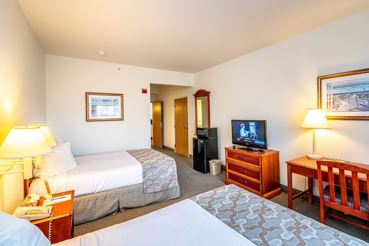 Room 8 of 34