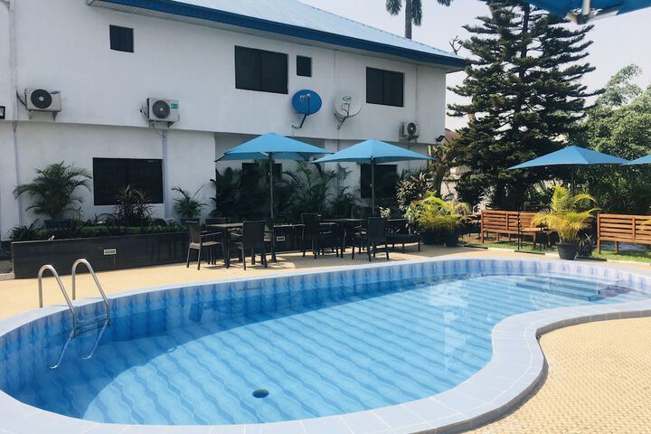 Pool 24 of 42