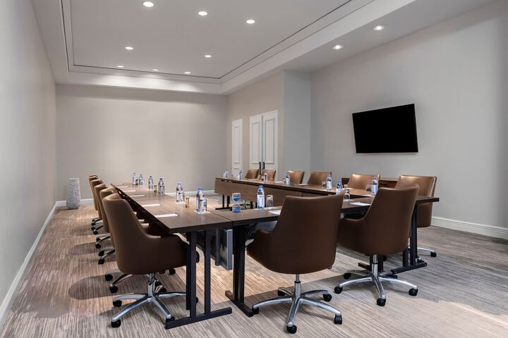 Meeting facility