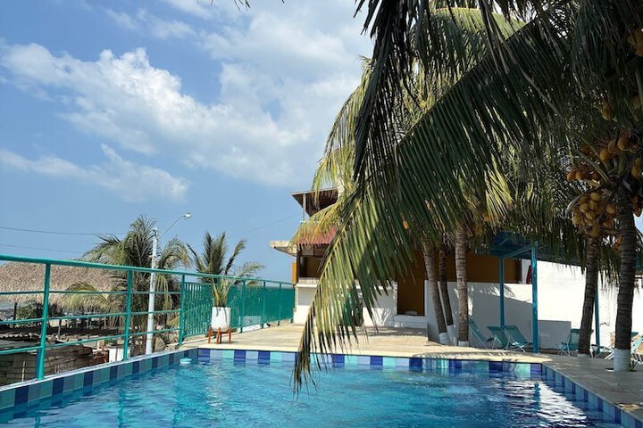 Pool 8 of 15