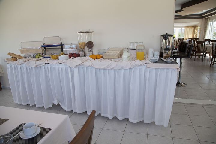Breakfast/Coffee Service 42 of 78