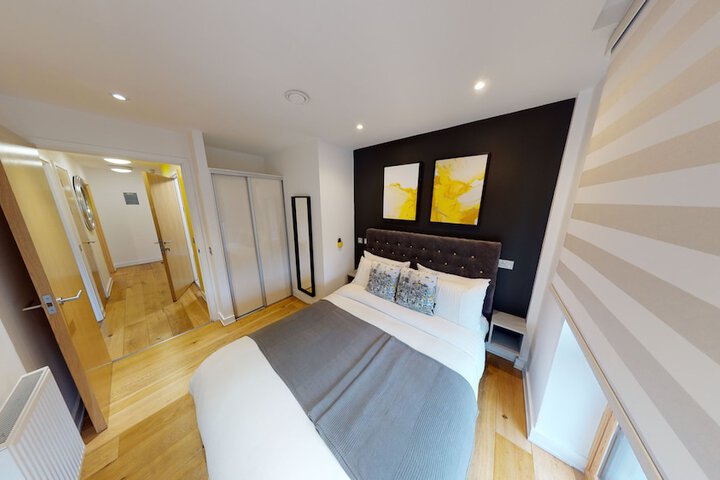 Room 29 of 296