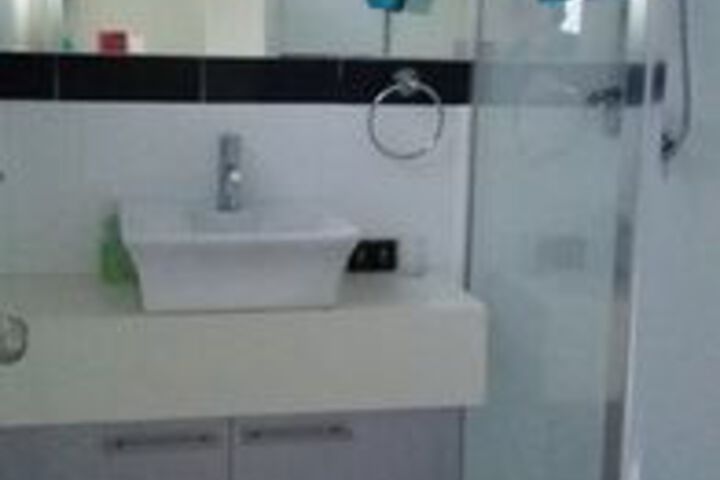 Room 2 of 19
