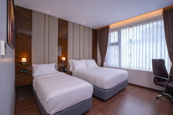 Room 17 of 74