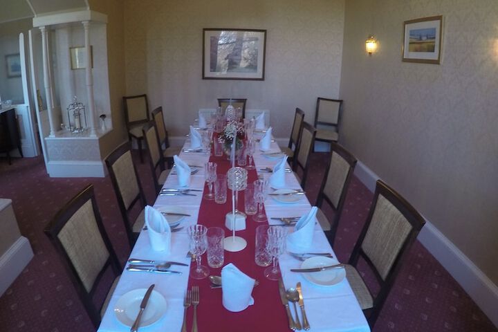 Dining 60 of 79
