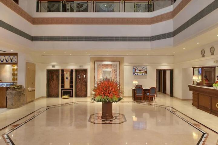 Hotel Interior 2 of 31